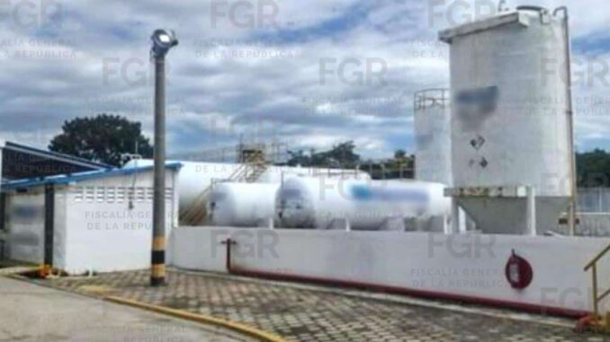 FGR investiga aseguramiento de 149 vehículos y más de 82 mil litros de hidrocarburo en Veracruz