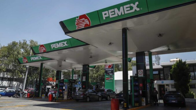 La estatal Pemex vuelve al mercado local con emisión récord de mil 837 millones de dólares