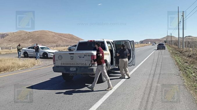 Hallan cuerpo calcinado a la orilla de la carretera Chihuahua–Delicias; es mujer