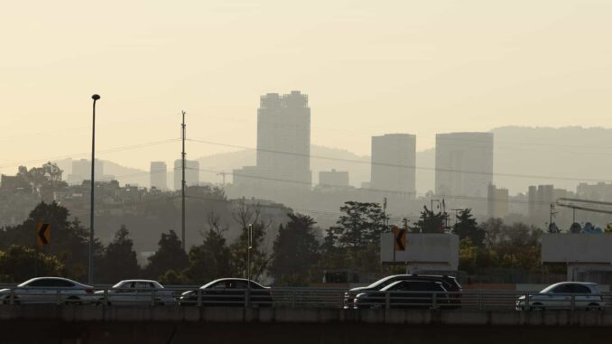 Activan contingencia ambiental en el Valle de México