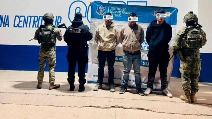 Detienen a tres  en carretera Aldama; les aseguran un arma de fuego y cartuchos