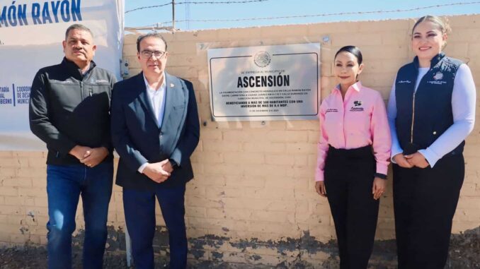 Inaugura Estado pavimentación de calle y plantas purificadoras de agua en Ascensión