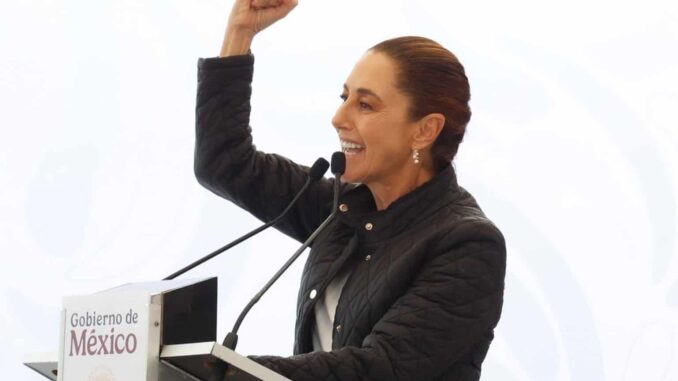 Sheinbaum plantea reactivación de Altos Hornos de México y urge «justicia» para empleados