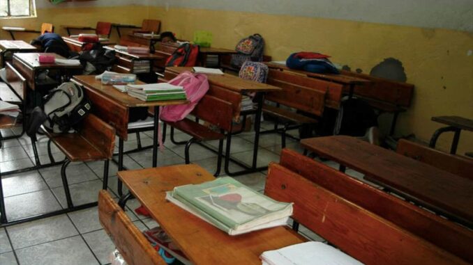 Jalisco suspende clases y cancela eventos masivos ante hechos violentos