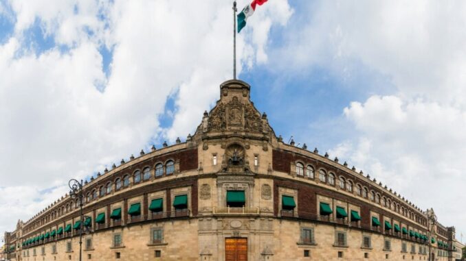 Miembros del PVEM se reúnen en Palacio Nacional con Sheinbaum; abordan la reforma electoral