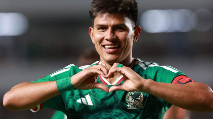 México golea a Islandia en amistoso