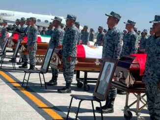 Defensa rinde honores a militares caídos en Jalisco