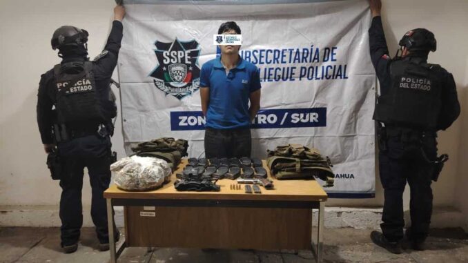 Detienen a hombre con arma de fuego, cartuchos y cargadores en Atascaderos 