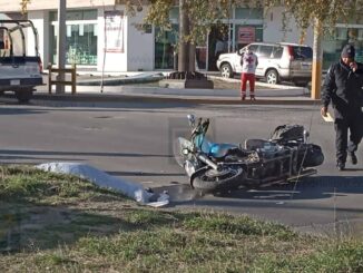 Motociclista pierde la vida tras fuerte choque en avenida Quinta Real