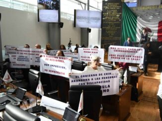 Diputados de morena exigen justicia durante en cuarto informe de Maru Campos