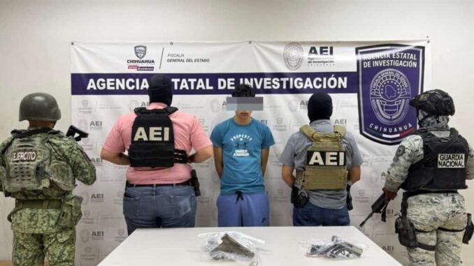 Arresta AEI a sujeto en posesión de armas de fuego en la colonia Colinas de Juárez – Fiscalía General del Estado de Chihuahua