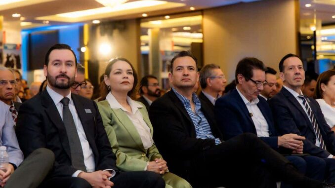 Celebra Marco Bonilla 30 años de FECHAC; continuará colaboración por las familias