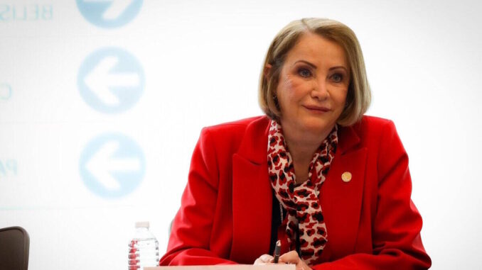 persisten obstáculos para el reconocimiento de las mujeres