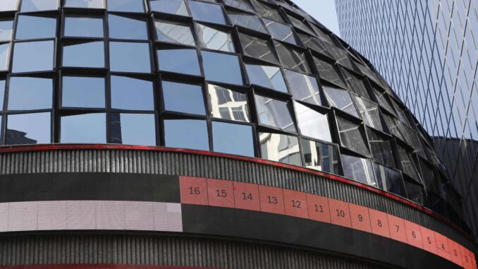 La Bolsa mexicana sufre caída semanal del 5.73 %