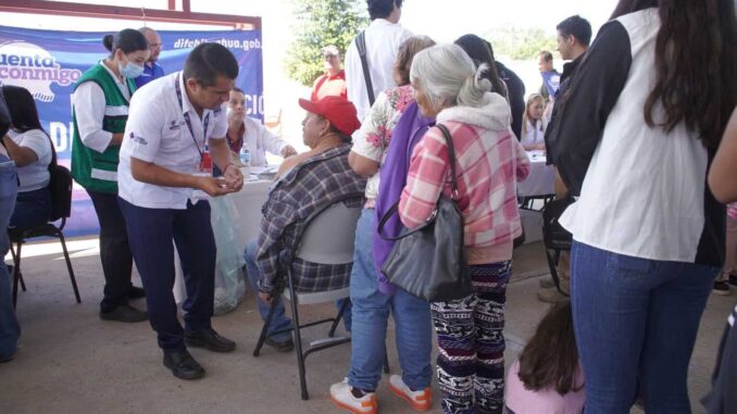 Instala Secretaría de Salud puestos fijos de vacunación contra el sarampión en Parral, Chihuahua y Juárez