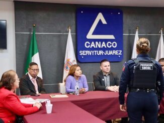 Capacitan a colaboradores de Canaco Juárez en seguridad personal