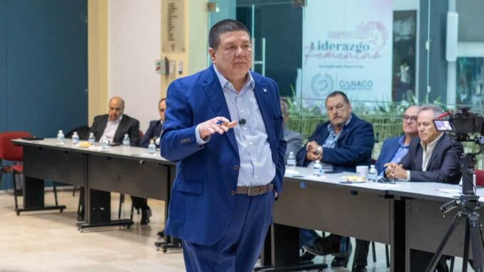 Fiscal César Jáuregui se reúne con CANACO para fortalecer la seguridad del sector empresarial