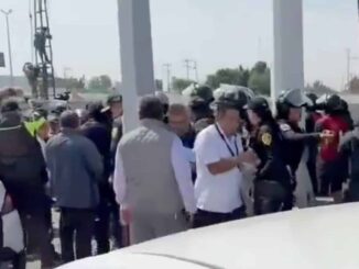 Taxistas bloquean accesos a terminales 1 y 2 del AICM hoy 11 de marzo de 2026