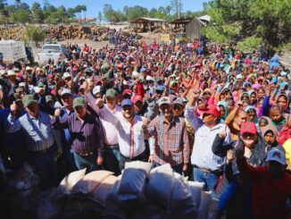 Entrega Arturo Medina apoyos alimentarios a más de 2 mil familias de la sierra