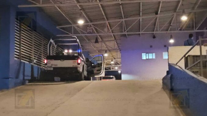 Trasladan en helicóptero a hombre baleado desde Guadalupe y Calvo