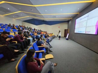 Lleva CEJUM mensaje de empoderamiento a empresa maquiladora en Juárez