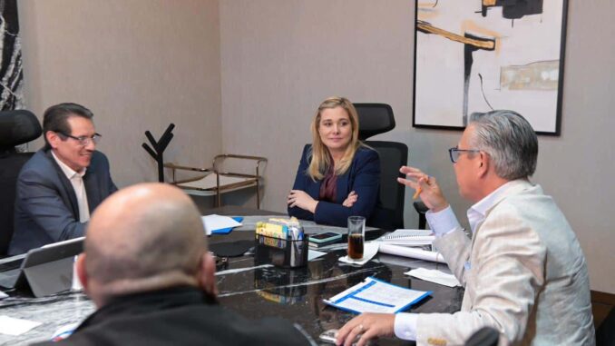 Maru Campos impulsa proyectos de infraestructura para Chihuahua