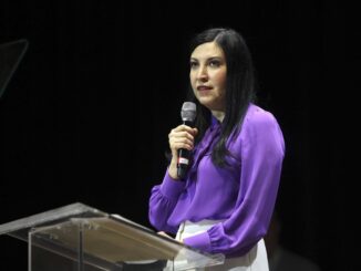 Gobernadora del Banxico alerta de rezagos en igualdad de género en la banca