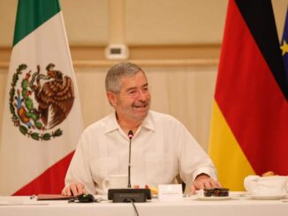 Canciller De la Fuente se reúne con delegación empresarial alemana