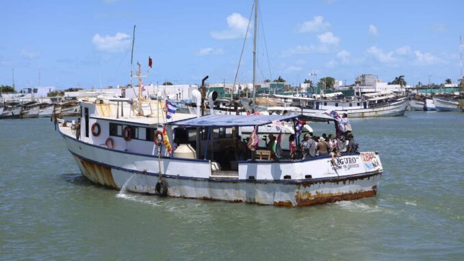 Convoy Nuestra América zarpa desde México hacia Cuba en medio de retrasos por mal tiempo