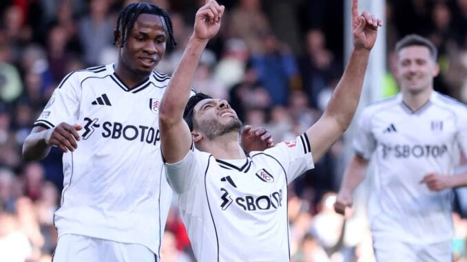 Raúl Jiménez anota con el Fulham; dedica el gol a su padre