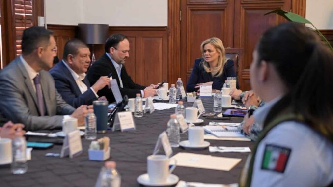 Se reúne  Mesa de Seguridad en palacio