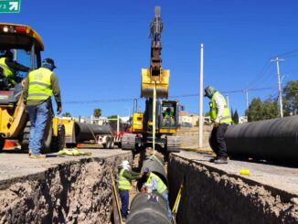 Modernizan línea de agua potable en área de construcción de Gaza de Incorporación de canal y Juventud