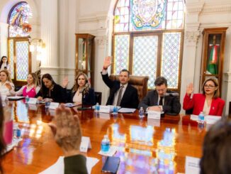Aprueba Cabildo comisiones de premiación y convocatorias de reconocimientos municipales