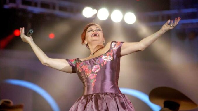 Veinte años sin Rocío Dúrcal, la española que triunfó con las rancheras mexicanas