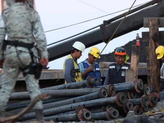 Protección Civil intensifica rescate de los cuatro mineros atrapados en una mina en Sinaloa