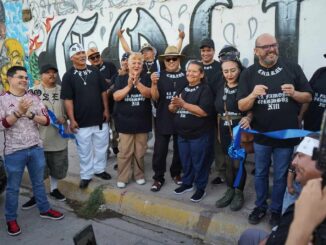 Rafa Loera recorre la Villa Nueva y tira barrio con los Columbus Xlll