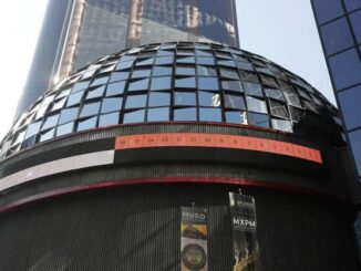 La Bolsa de México gana 0.6 % y se ubica en 67 mil 87.64 unidades