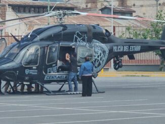 Trasladan a joven con embarazo de gemelos