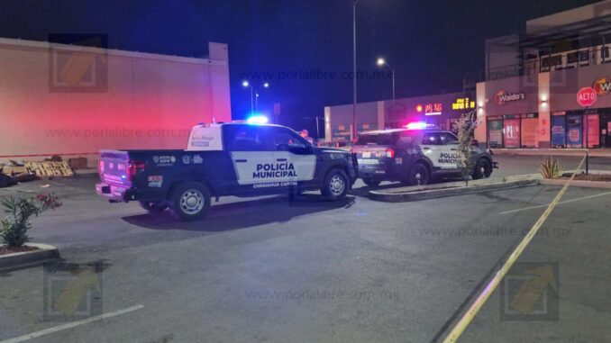 Ataque armado en estacionamiento de plaza comercial deja a un herido en  colonia Roma