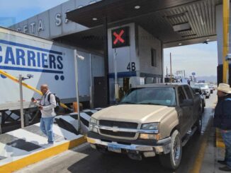 Productores toman la caseta Sacramento y permiten el paso gratuito