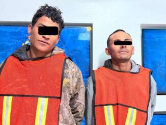 Frustran municipales robo en tienda de autopartes