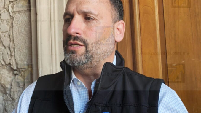 Falta de respeto, criticar la vestimenta vaquera en el Congreso: De la Peña