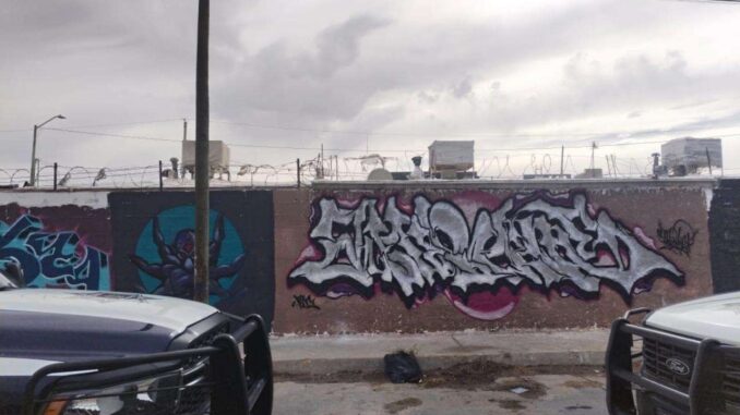 Ordenan liberar a 15 personas detenidas por grafiti y consumo de alcohol