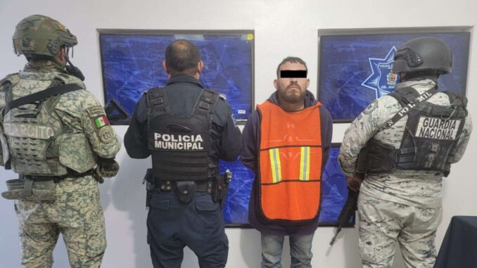Lo arrestan con droga; será investigado por homicidio