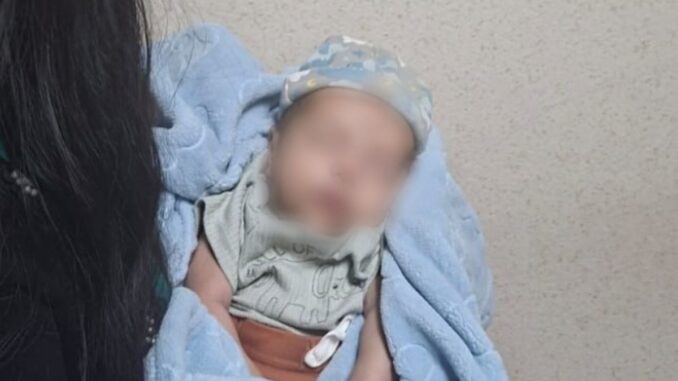 Recuperan a recién nacido desaparecido en Oaxaca; mujer quería comprarlo