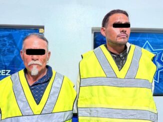 Arrestan a dos hombres por desobediencia y los vinculan a homicidio