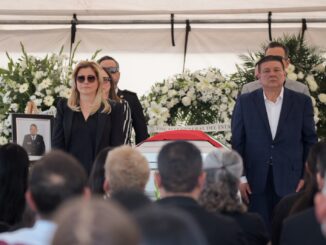 Despiden en sentida ceremonia luctuosa al Director de la AEI y a su escolta fallecidos en cumplimiento del deber