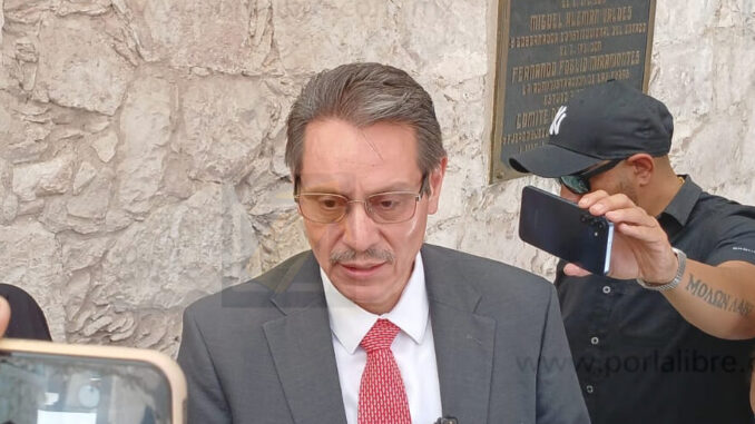 Analizan financiamiento para modernización de semáforos en Chihuahua