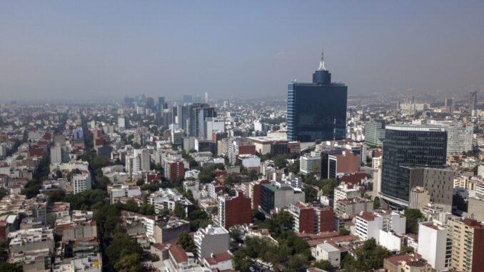 Levantan la contingencia ambiental en el Valle de México