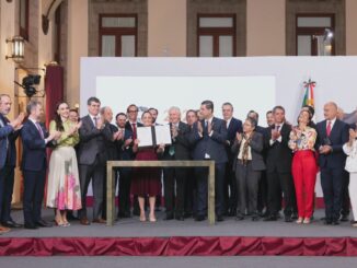 Gobierno firma acuerdo para dar prioridad al acero nacional: ¿En qué consiste?